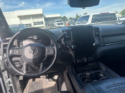 Used 2023 RAM 2500 Limited AWD/4WD image 16