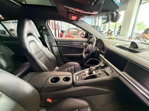 Used 2023 Porsche Panamera Platinum Edition RWD image 44