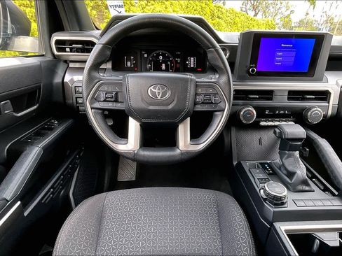 Used 2025 Toyota 4Runner SR5 image 5