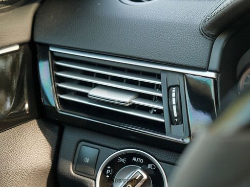 Used 2012 Mercedes-Benz E 63 AMG Wagon image 63