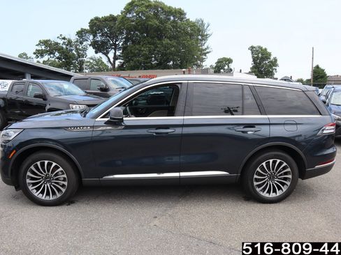 Used 2023 Lincoln Aviator Reserve w/ Elements Package Plus AWD/4WD image 8