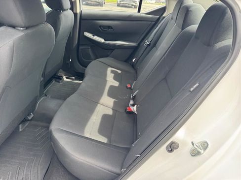 Used 2024 Nissan Sentra S FWD image 14