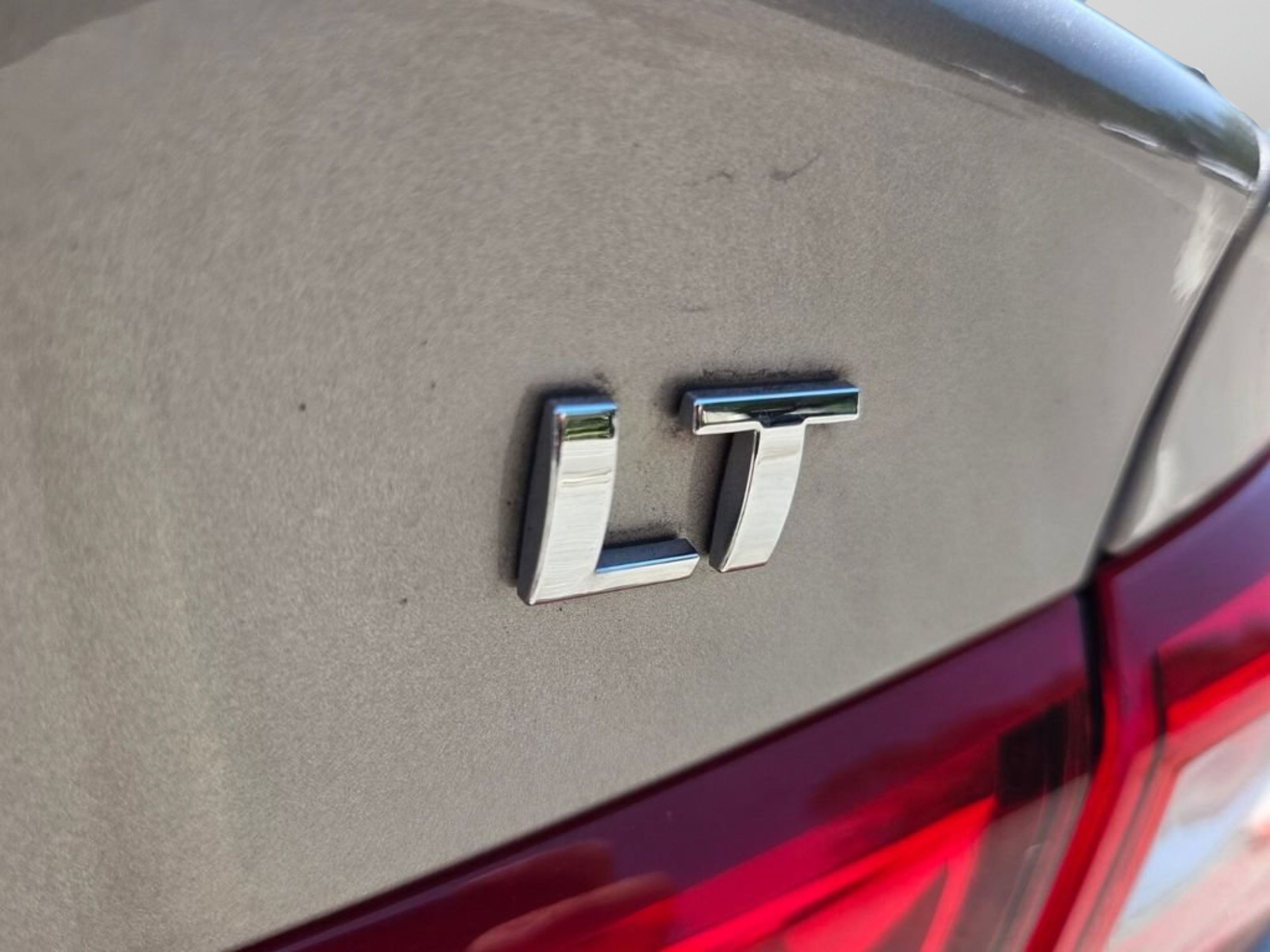 Used 2024 Chevrolet Malibu LT FWD image 32