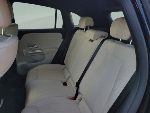 Certified 2025 Mercedes-Benz GLA 250 4MATIC image 13