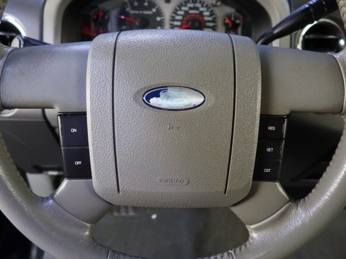 Used 2008 Ford F150 XLT image 24