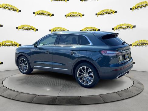 Used 2021 Lincoln Nautilus Reserve image 3