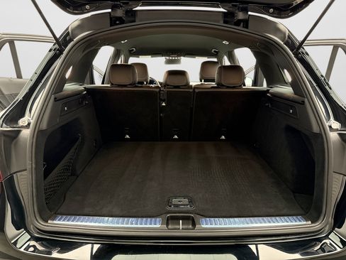 Used 2022 Mercedes-Benz GLC 300 4MATIC image 17