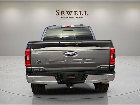 Used 2022 Ford F150 XLT w/ Equipment Group 302A High image 4