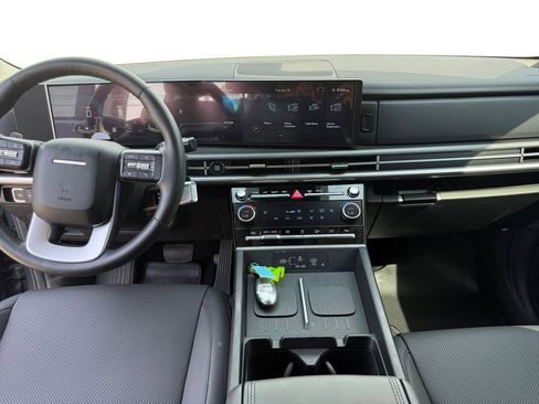 New 2025 Hyundai Santa Fe SEL image 10