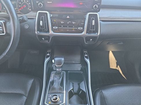 Used 2022 Kia Sorento X-Line EX image 11