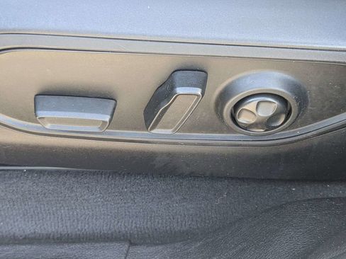 Used 2022 Jeep Grand Cherokee L Limited image 21