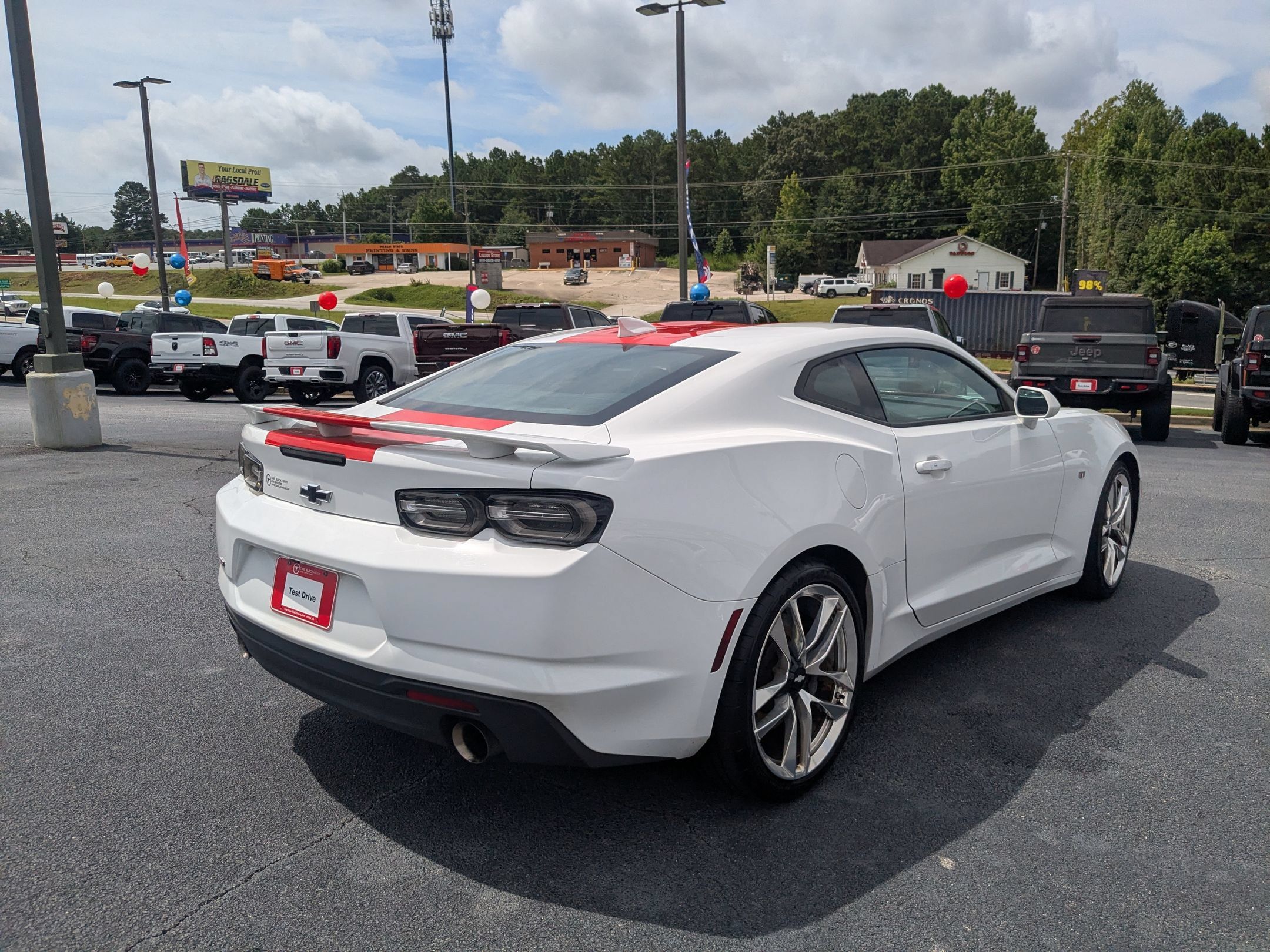 Used 2022 Chevrolet Camaro SS RWD image 5