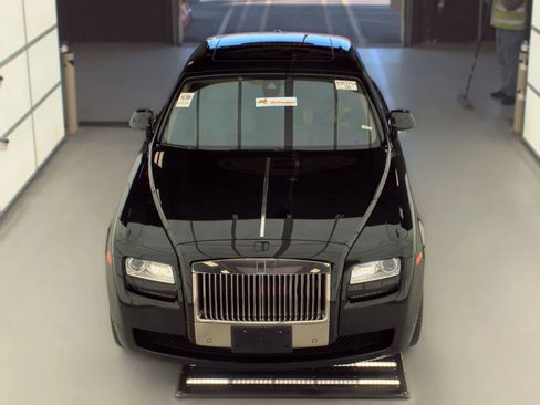 Used 2013 Rolls-Royce Ghost RWD image 7