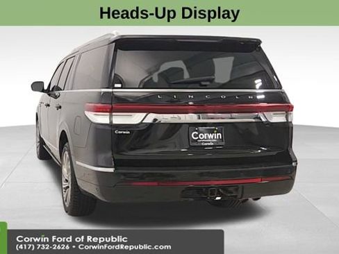 Used 2023 Lincoln Navigator L Reserve w/ Equipment Group 201A image 7