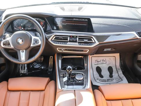 Used 2022 BMW X5 xDrive40i w/ M Sport Package image 33