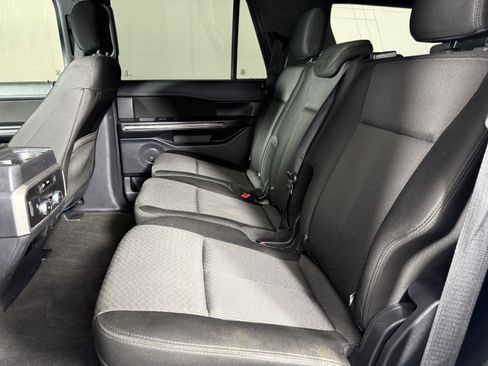 Certified 2020 Ford Expedition XLT image 14