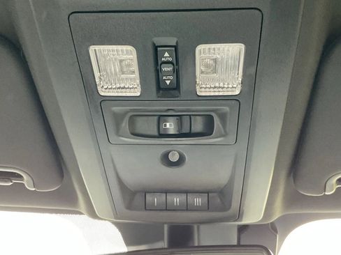 Used 2017 RAM 1500 Limited image 41