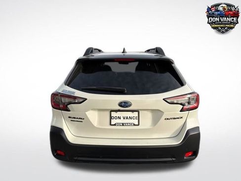 Used 2023 Subaru Outback Onyx Edition image 40
