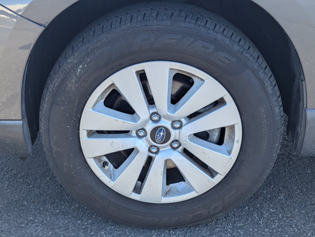 Used 2019 Subaru Outback 2.5i Premium AWD/4WD image 13