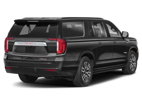 Used 2023 GMC Yukon XL AT4 w/ Technology Package AWD/4WD image 2