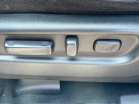 Used 2022 Honda Pilot Sport image 24