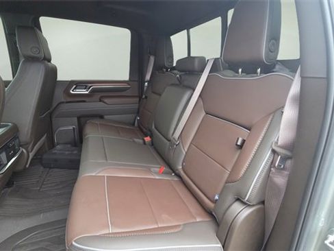 Used 2025 GMC Sierra 2500 Denali image 27