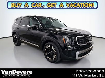Used 2023 Kia Telluride S w/ S Sunroof Package
