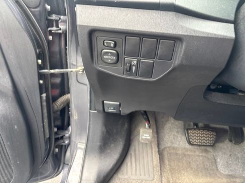 Used 2015 Toyota Prius Three FWD image 15