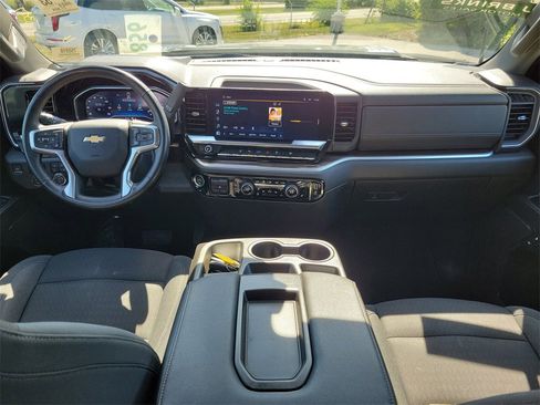 Used 2024 Chevrolet Silverado 3500 LT w/ Safety Package image 16