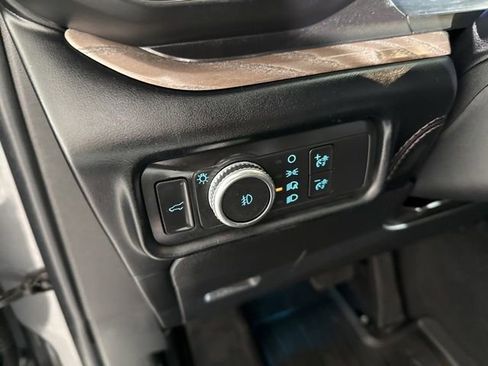 Used 2022 Ford Explorer Platinum w/ Equipment Group 601A image 26