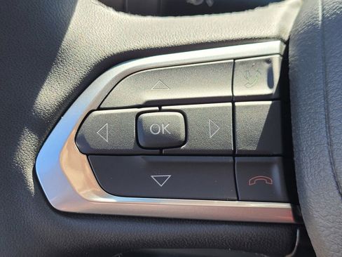 New 2026 Jeep Compass Latitude AWD/4WD image 21
