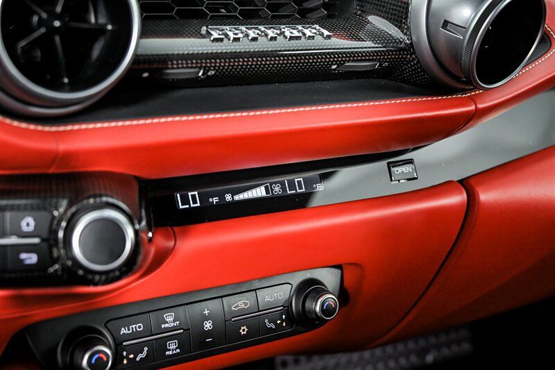 Used 2023 Ferrari 812 GTS RWD image 40