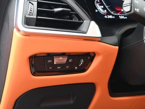 Used 2023 BMW M4 Competition image 21