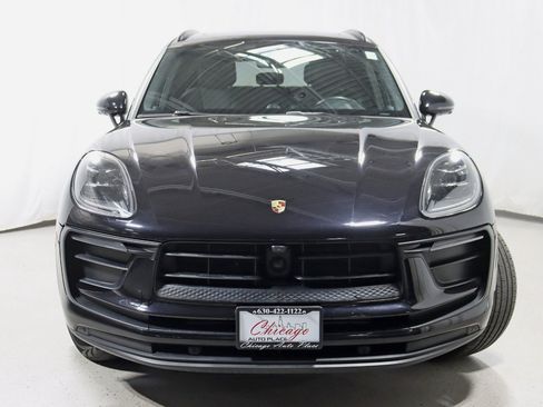 Used 2023 Porsche Macan w/ Premium Package Plus AWD/4WD image 8