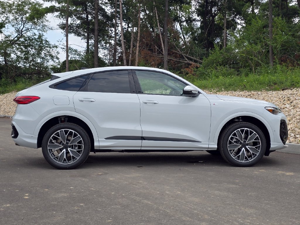 New 2026 Audi Q5 Premium Plus AWD/4WD image 7