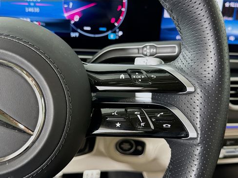 Certified 2025 Mercedes-Benz GLS 450 4MATIC image 13