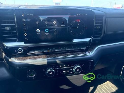 Used 2023 GMC Sierra 1500 Elevation AWD/4WD image 11