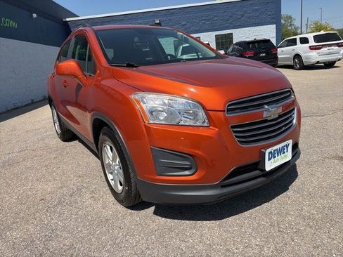 Used 2015 Chevrolet Trax LT w/ LT Plus Package FWD image 7