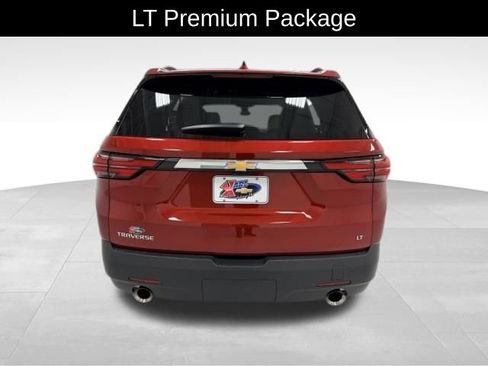 Certified 2023 Chevrolet Traverse LT w/ LT Premium Package FWD image 5