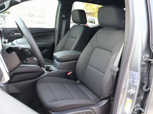 New 2026 GMC Canyon Elevation w/ Convenience Package image 12