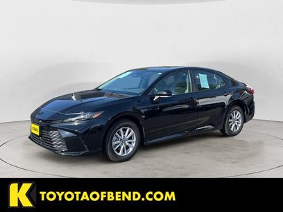 Used 2025 Toyota Camry LE w/ Convenience Package