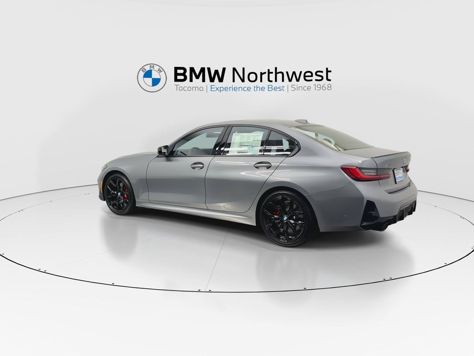 New 2026 BMW 330i xDrive Sedan w/ M Sport Package AWD/4WD image 12