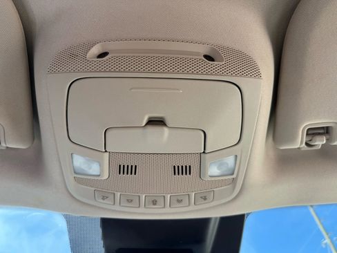 Used 2018 Ford Expedition XLT w/ Equipment Group 202A image 32