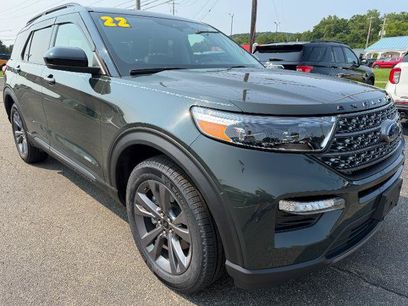 Certified 2022 Ford Explorer XLT w/ Equipment Group 202A