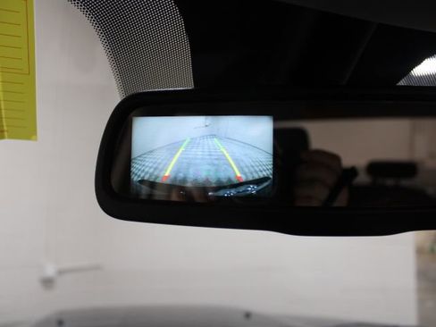 Used 2018 RAM 1500 Express image 4