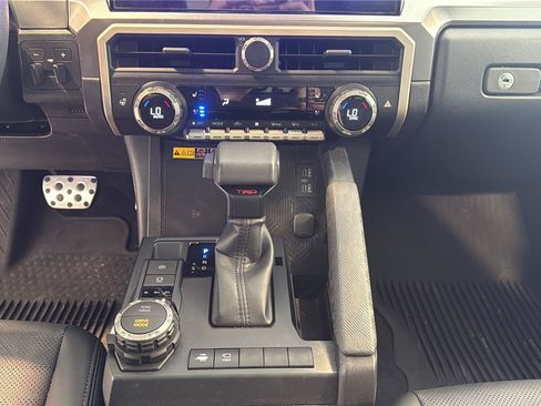 Used 2025 Toyota Tacoma TRD Sport w/ TRD Sport Premium Package AWD/4WD image 26