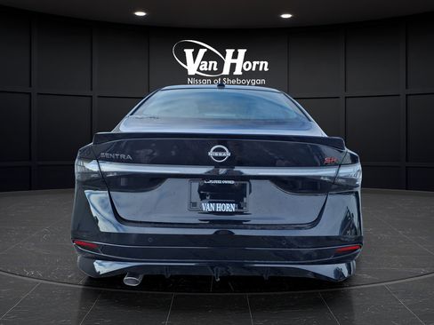 New 2026 Nissan Sentra SR w/ SR Premium Package FWD image 4