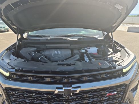 New 2026 Chevrolet Traverse Z71 w/ Enhanced Driving Package AWD/4WD image 13