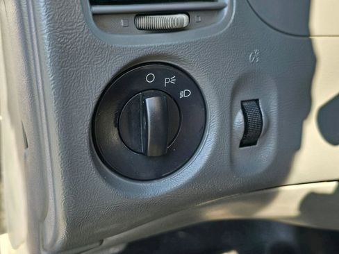 Used 2008 Ford Ranger XL image 16