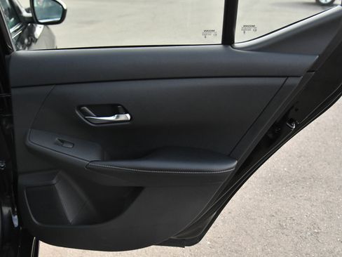 Used 2023 Nissan Sentra SV image 36